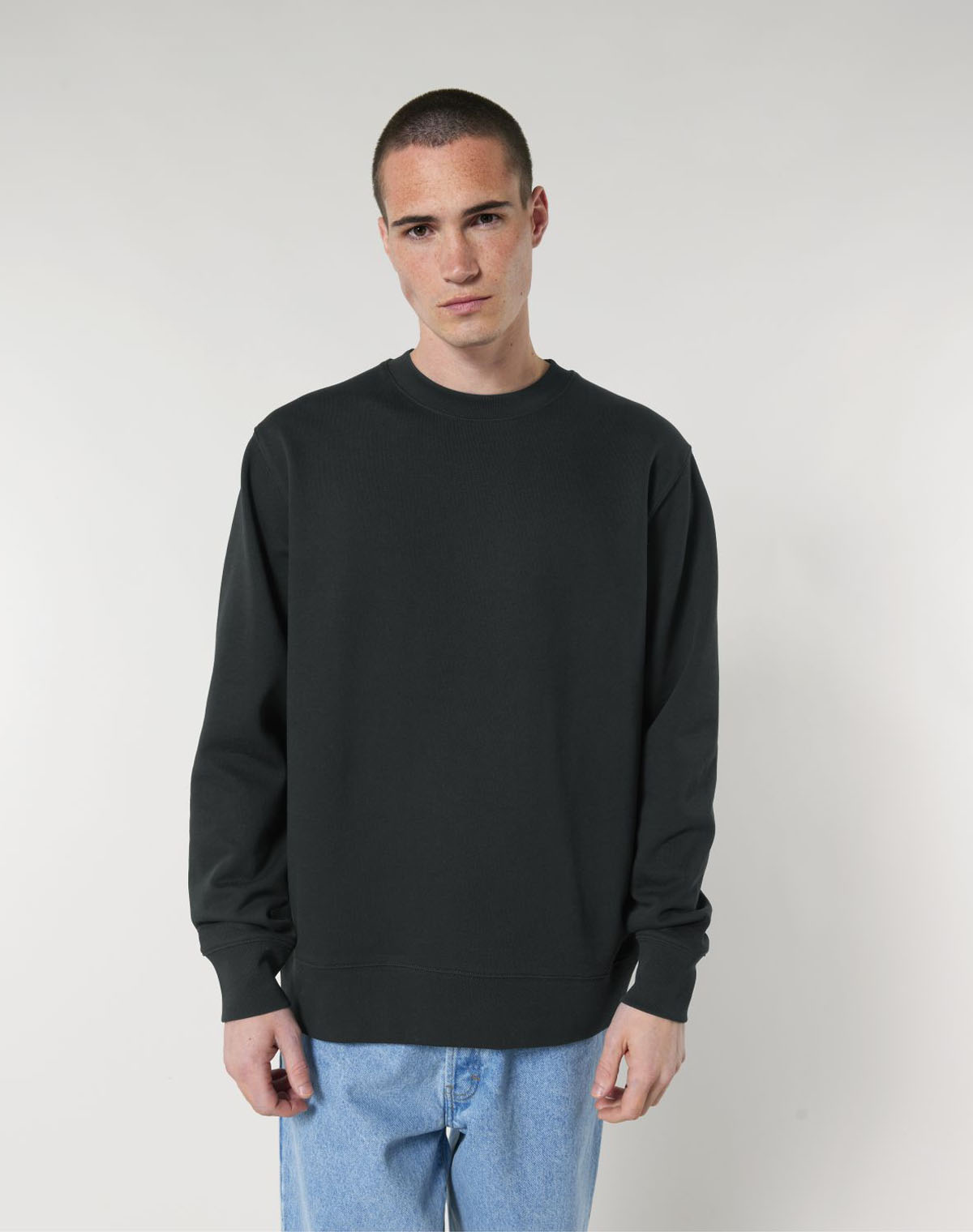 qr code sweatshirt black front male